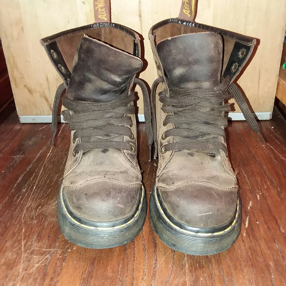 KIDS DR MARTENS boots